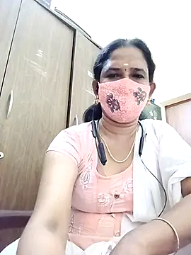 Snapshot of tamil_Boomika chatting on 19, 4, 2026 tamil Boomika online show from 19, 4, 2026