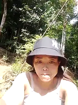 Snapshot of Jane_volv chatting on 23, 11, 2025 Jane volv online show from 23, 11, 2025