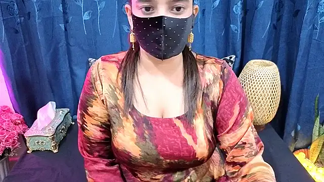 Sanvi-Queen online show from 21, 12, 2025