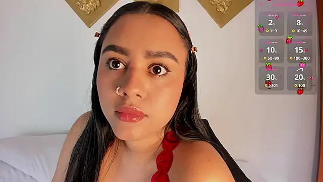 CharlottePetitte online show from 11, 11, 2025