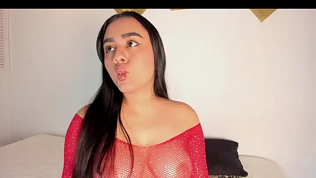 CharlottePetitte online show from 24, 11, 2025