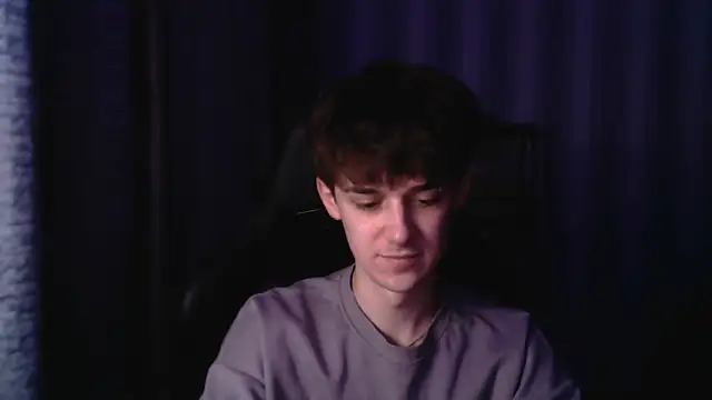 Hoot Dude  online show from 2, 12, 2025