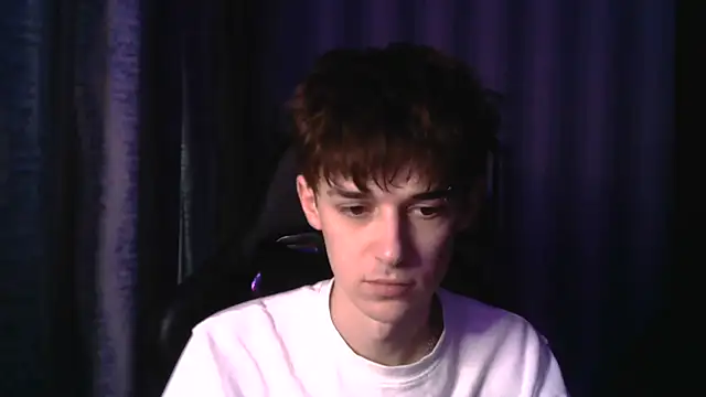 Hoot Dude  online show from 4, 12, 2025