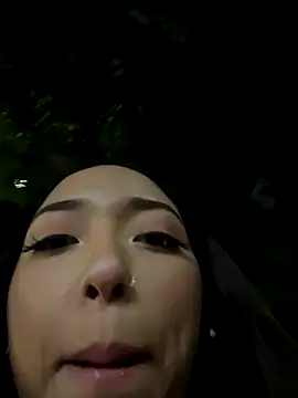 emily  walker online show from 20, 10, 2025