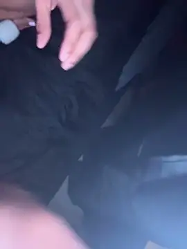 YeahhhitsBreezy online show from 23, 12, 2025