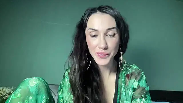 Snapshot of Zariveth chatting on 30, 10, 2025 Zariveth online show from 30, 10, 2025