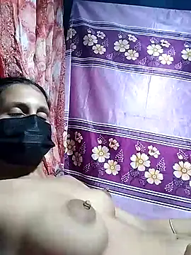 Snapshot of Mariya-3 chatting on 7, 10, 2025 Mariya-3 online show from 7, 10, 2025