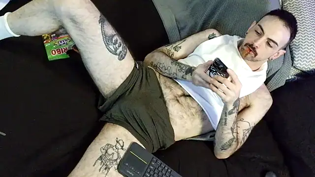 Snapshot of hungbot chatting on 15, 4, 2026 hungbot online show from 15, 4, 2026