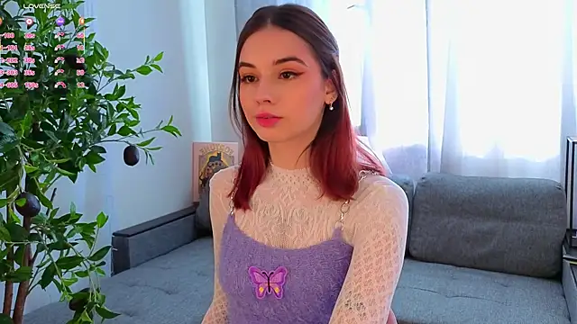 Snapshot of LunaraRada chatting on 20, 3, 2026 LunaraRada online show from 20, 3, 2026