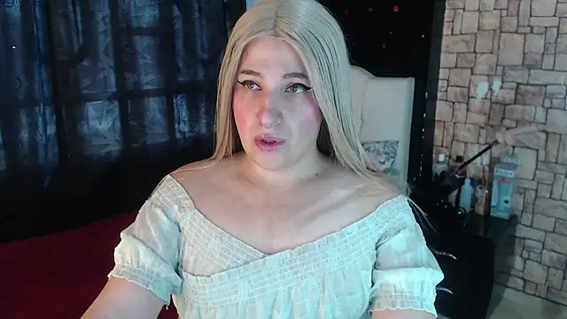 Snapshot of Trinitty_fier chatting on 29, 10, 2025 Trinitty fier online show from 29, 10, 2025