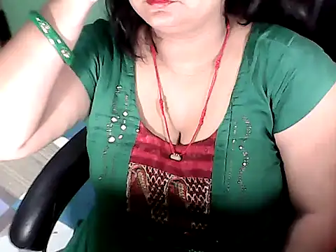 BABITA KUMARII online show from 28, 9, 2025