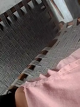 Snapshot of Cuty_nensi chatting on 28, 9, 2025 Cuty nensi online show from 28, 9, 2025