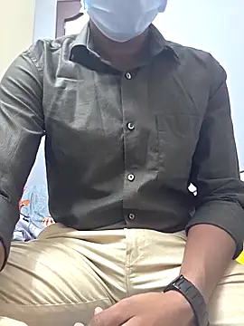 Snapshot of handsome_blg_tam chatting on 16, 10, 2025 handsome blg tam online show from 16, 10, 2025