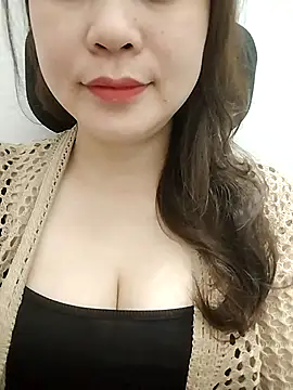 Girl Shy2000 online show from 27, 3, 2026