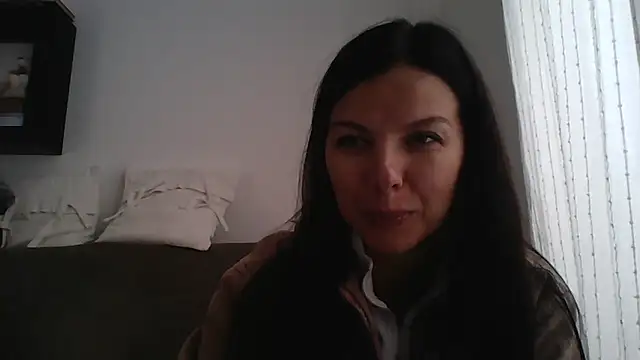 Lorivell online show from 28, 11, 2025