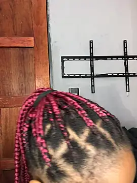 Caramel102004 online show from 18, 3, 2026