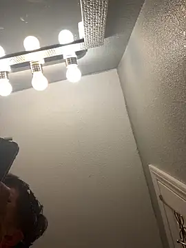 Snapshot of Moisesjrtapia chatting on 6, 4, 2026 Moisesjrtapia online show from 6, 4, 2026