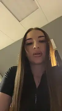 Snapshot of Luna_Olsen chatting on 7, 2, 2026 Luna Olsen online show from 7, 2, 2026