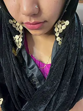 Miss Rose   online show from 17, 2, 2026