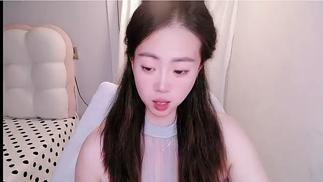 Snapshot of mitowato chatting on 13, 10, 2025 mitowato online show from 13, 10, 2025