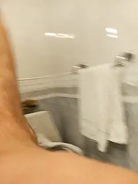 Snapshot of ruiiizz chatting on 14, 4, 2026 ruiiizz online show from 14, 4, 2026