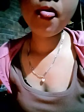 Snapshot of Samyy_xx chatting on 8, 1, 2026 Samyy xx online show from 8, 1, 2026