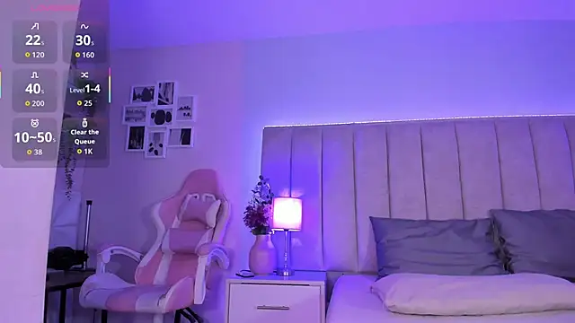 EllaaThorne online show from 13, 3, 2026