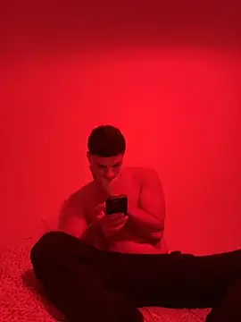 Snapshot of Gabrielrdsouza chatting on 28, 9, 2025 Gabrielrdsouza online show from 28, 9, 2025