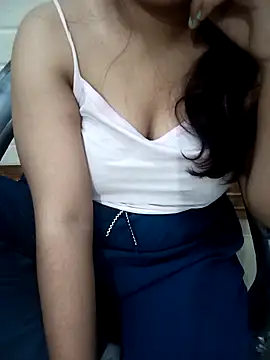 Minakshi 677 online show from 13, 12, 2025