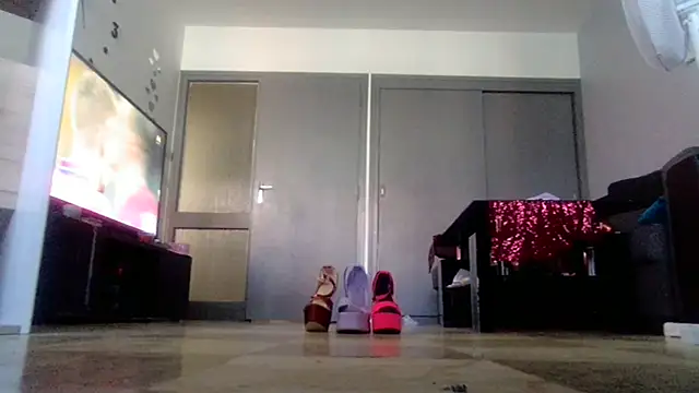 Snapshot of vanessadeesse chatting on 18, 6, 2026 vanessadeesse online show from 18, 6, 2026