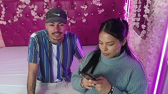 Snapshot of Fresh_and_Mei chatting on 21, 10, 2025 Fresh and Mei online show from 21, 10, 2025