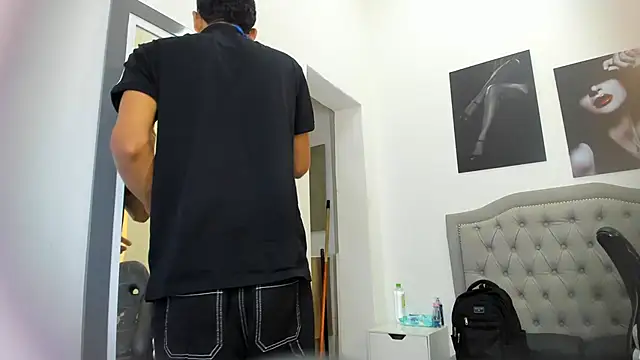 Snapshot of paull_cassidy chatting on 23, 11, 2025 paull cassidy online show from 23, 11, 2025