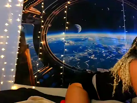 MrsToniTone online show from 18, 12, 2025