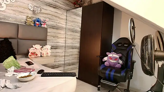 Lovers 21 online show from 11, 2, 2026