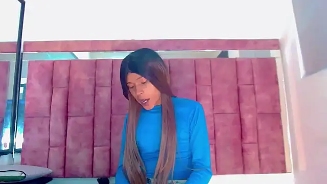 Snapshot of katherine_x1 chatting on 10, 11, 2025 katherine x1 online show from 10, 11, 2025