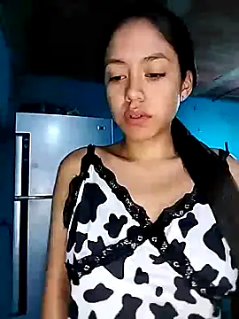 Snapshot of fabulousgirl chatting on 5, 11, 2025 fabulousgirl online show from 5, 11, 2025