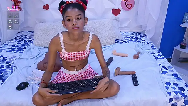 adisson petite1 online show from 22, 2, 2026