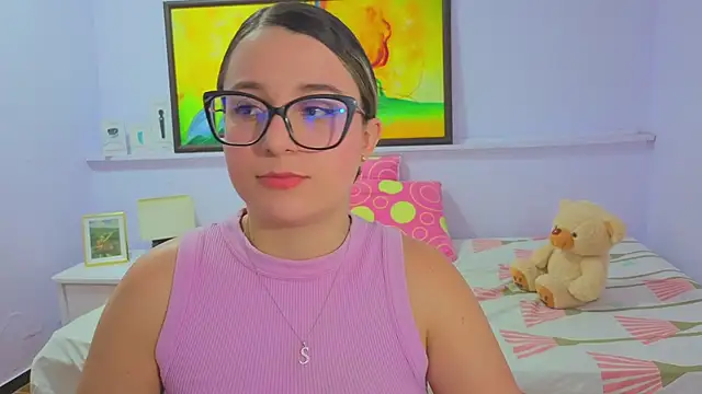 Snapshot of katiaa_lovv chatting on 15, 7, 2026 katiaa lovv online show from 15, 7, 2026
