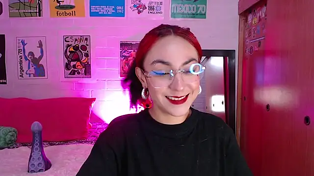 Snapshot of Amy66 chatting on 2, 7, 2026 Amy66 online show from 2, 7, 2026