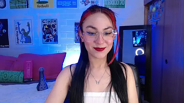Snapshot of Amy66 chatting on 8, 7, 2026 Amy66 online show from 8, 7, 2026