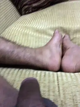 Snapshot of Yassesexy chatting on 24, 11, 2025 Yassesexy online show from 24, 11, 2025