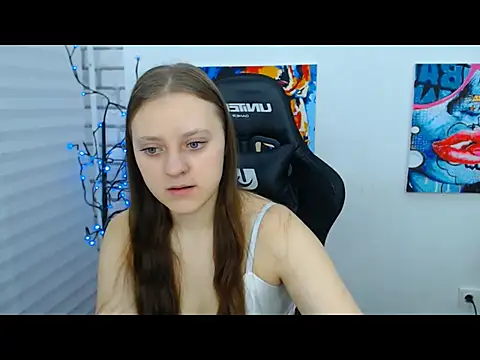 Snapshot of ArinaBelle chatting on 14, 12, 2025 ArinaBelle online show from 14, 12, 2025