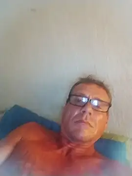 Snapshot of baldblondeshaven chatting on 17, 10, 2025 baldblondeshaven online show from 17, 10, 2025