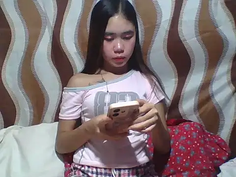 SweetPussie18x online show from 22, 3, 2026