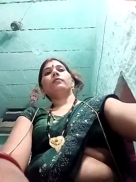 Snapshot of Sapna__wq1 chatting on 5, 11, 2025 Sapna wq1 online show from 5, 11, 2025