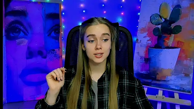 JuneWoods online show from 2, 3, 2026