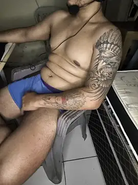 Snapshot of gtzmoreno chatting on 2, 4, 2026 gtzmoreno online show from 2, 4, 2026