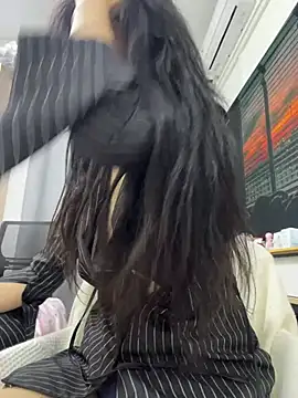 Snapshot of sharony_x chatting on 8, 4, 2026 sharony x online show from 8, 4, 2026