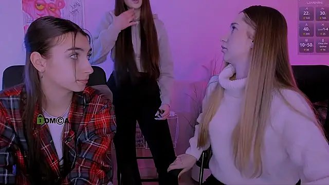 Snapshot of leslie_bird chatting on 19, 1, 2026 leslie bird online show from 19, 1, 2026