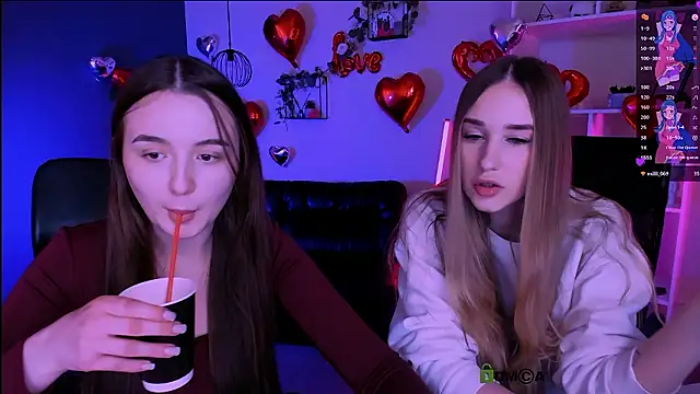 Snapshot of leslie_bird chatting on 7, 3, 2026 leslie bird online show from 7, 3, 2026